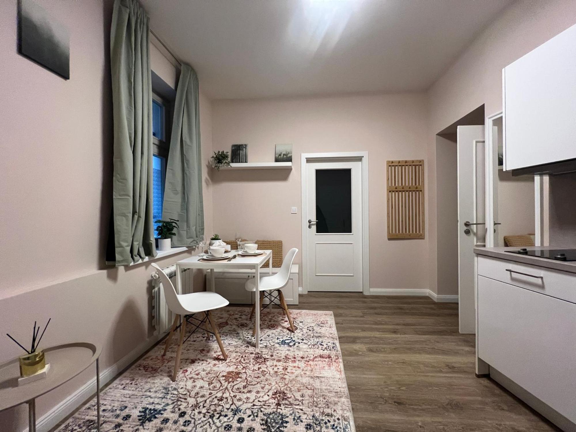 Treetess City Centre Prague Apartments — Fotky 2
